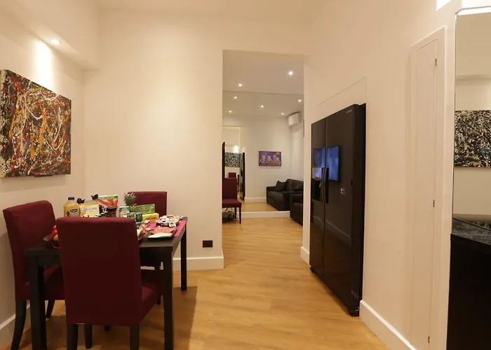 Sant'angelo Exclusive Spacious Art Appartement *