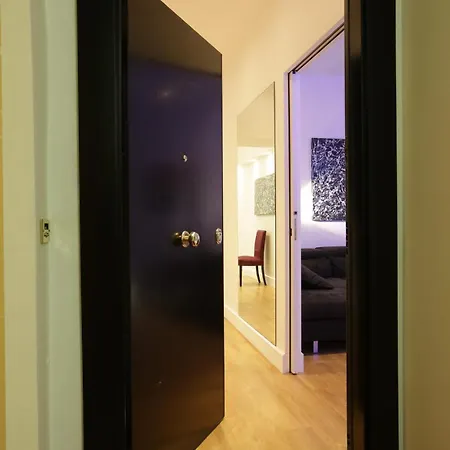 Sant'angelo Exclusive Spacious Art Apartment *