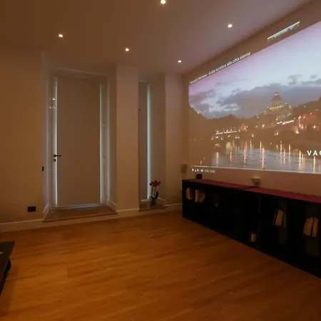 Sant'angelo Exclusive Spacious Art Apartament